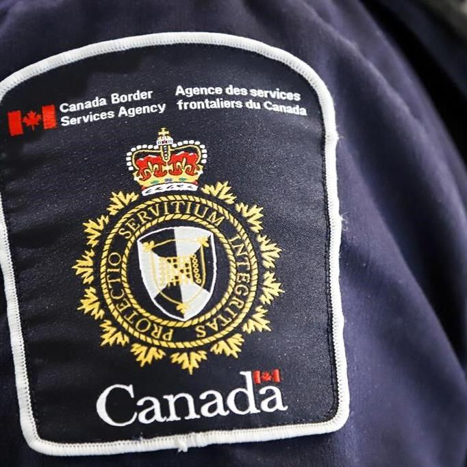 Border workers who nearly went on strike in June ratify new contract